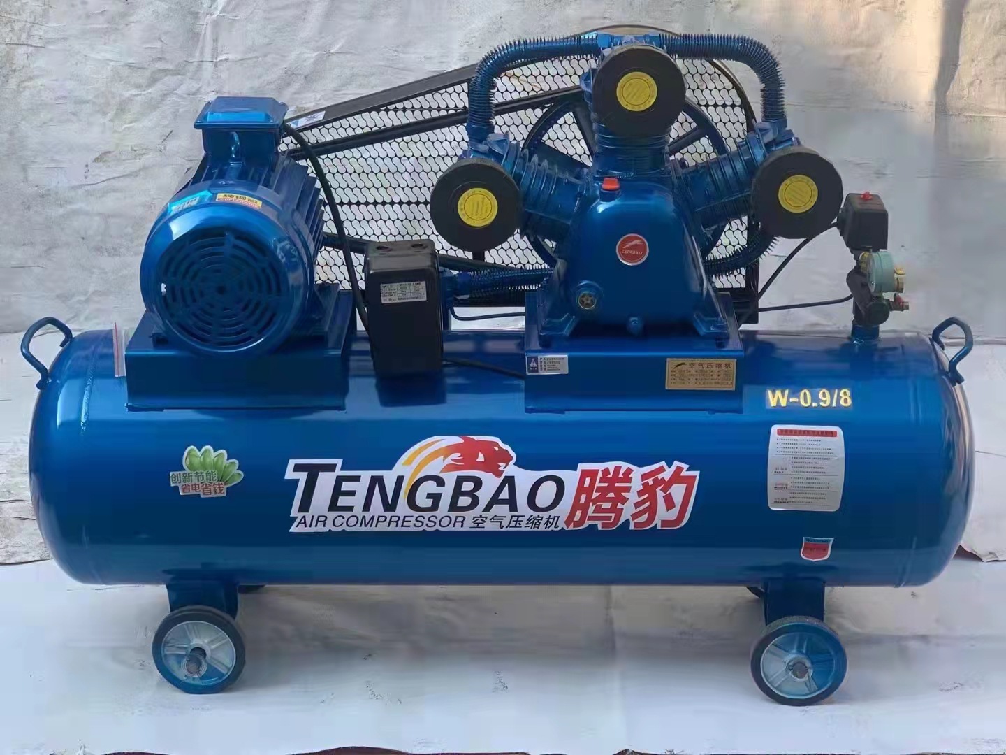 空压机0.17-8气泵空气压缩机小型气泵喷漆气泵空压机木工气泵