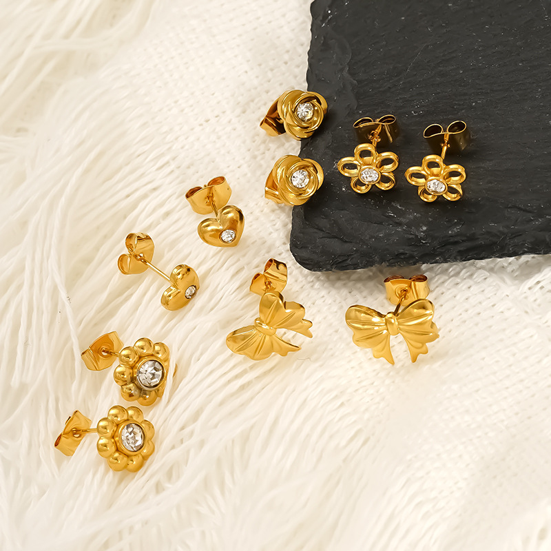 Polished Finish 1 Pair IG Style Classic Style Heart Shape Flower Bow Knot 304 Stainless Steel Ear Studs