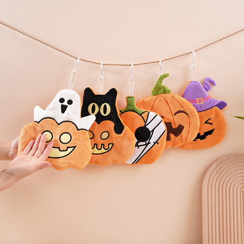 Cross-Border Halloween Cartoon Pumpkin Hand Towel Household Hanging Coral Velvet Thickened Kitchen Water-Absorbent Quick-Drying Towel