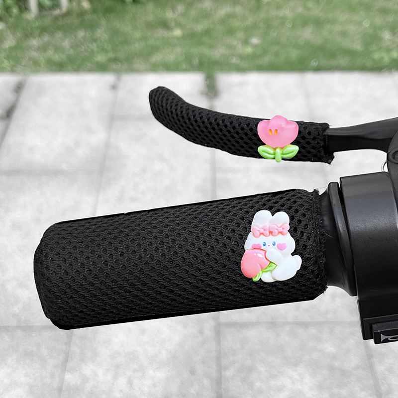 Electric Rider Handlebar Cover, Motorcycle Universal Anti-Slip, Anti-Sweat and Wear-Resistant, Cute Cartoon Bicycle Grip Cover, Breathable