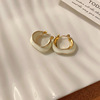 Fashionable metal earrings, simple and elegant design, wholesale