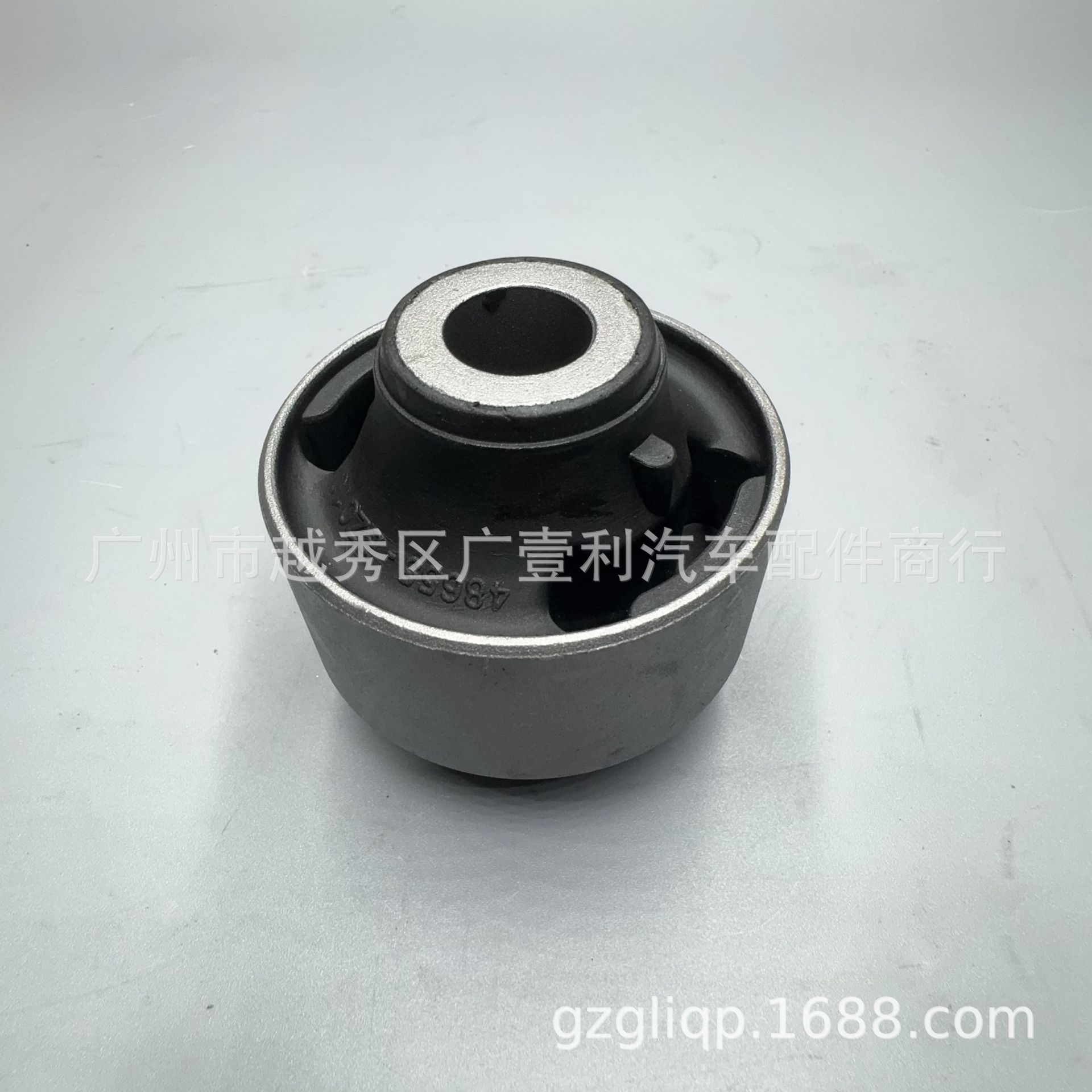 Applicable 48655-BZ010 48655-BZ120 PASSO AVANZA F601 F602 lower suspension rubber sleeve