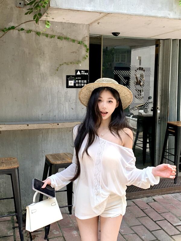 Wholesale Summer Lazy Style Off-Shoulder Lace Reversible Loose Long-Sleeve T-Shirt for Women, Thin Sun-Protective Cover-Up