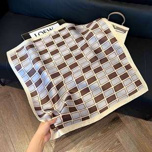 �͹����X�L70cm�����pɫ�p��insϣ�D���к��L��ٴ��b�С�z��