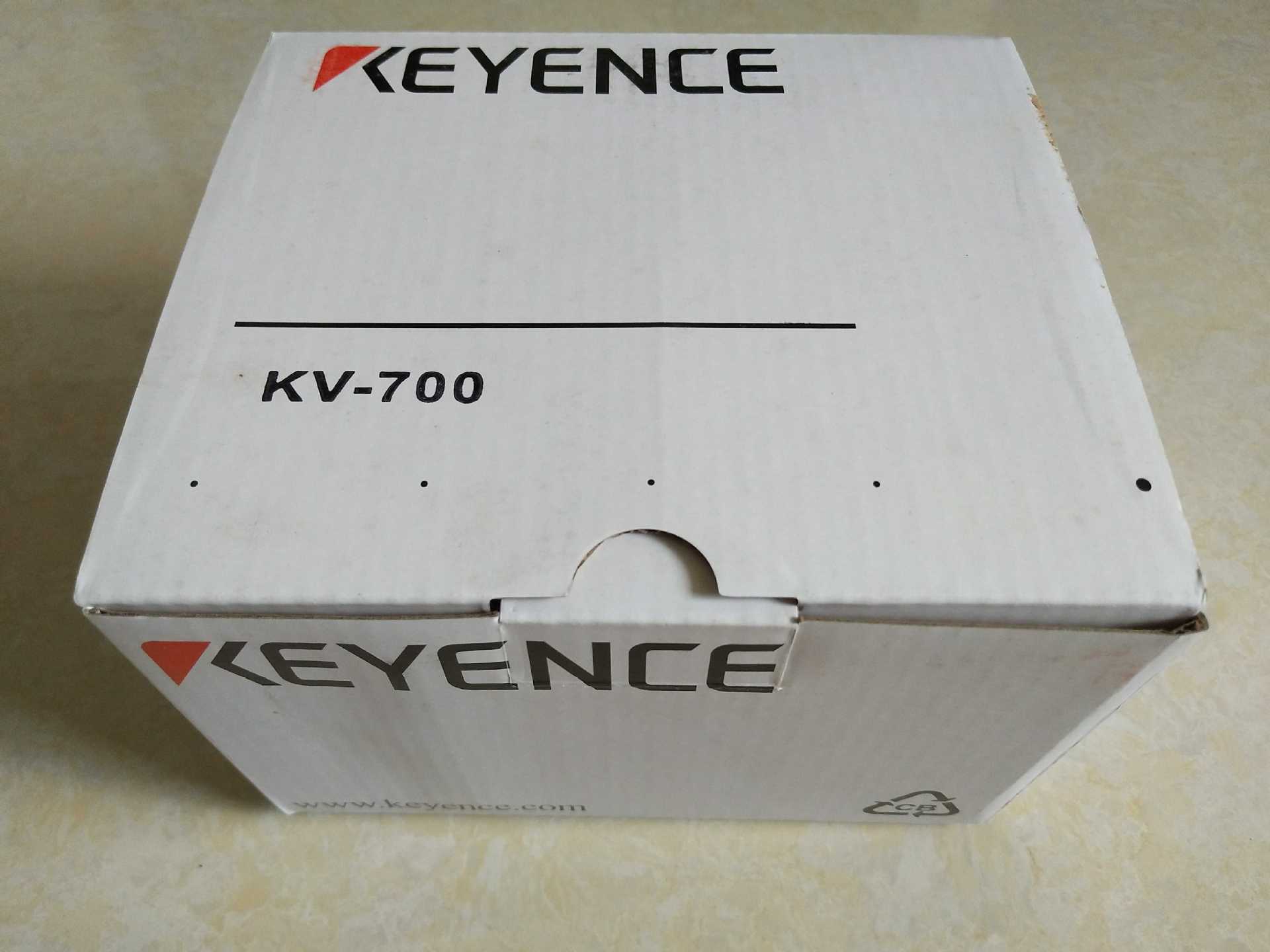 KEYENCE基恩士 KV-700  PLC控制器  全新质保