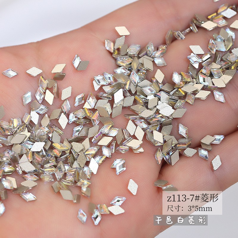外国貿易製品、カラフルな三日月ダイヤモンド、多用途のヨーロッパとアメリカのフラッシュモカミニムーンダイヤモンドジュエリー|undefined