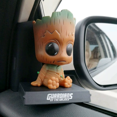 Cartoon Creative Car Ornaments, Car ornaments - -shaking-head-tree-man