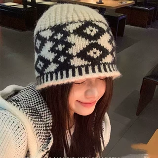 小众复古菱形毛线帽子女秋冬季设计感针织帽保暖防寒包头冷帽厂家