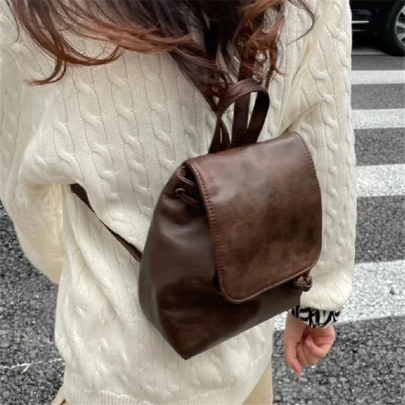 Red Riding Book Style Small Retro Brown Backpack Women's 2023 Spring and Summer New Ins Simple All-match Shoulder Bag Red Riding Book Style Small Retro Brown Backpack Women's 2023 Spring and Summer New Ins Simple All-match Shoulder Bag