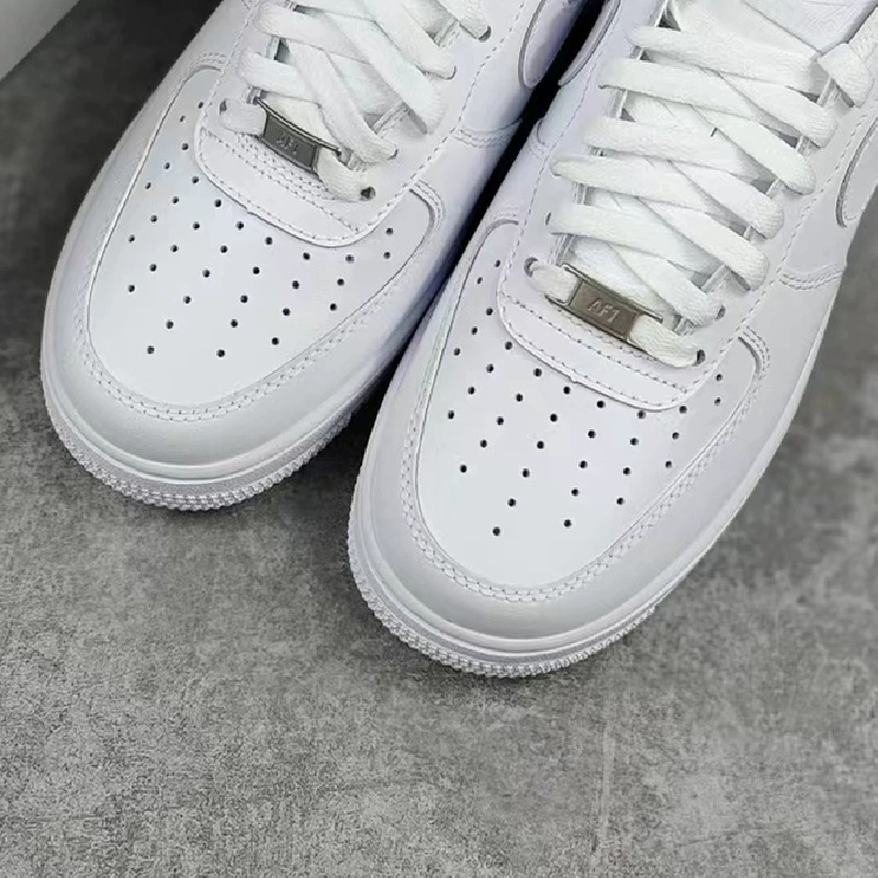 Кеды (Nike) Air Force 1 low — белые и цветные, перфорация, мягкий воротник, EU 36–45