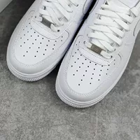 Кеды (Nike) Air Force 1 low — белые и цветные, перфорация, мягкий воротник, EU 36–45
