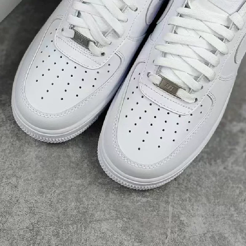 Кеды (Nike) Air Force 1 low — белые и цветные, перфорация, мягкий воротник, EU 36–45