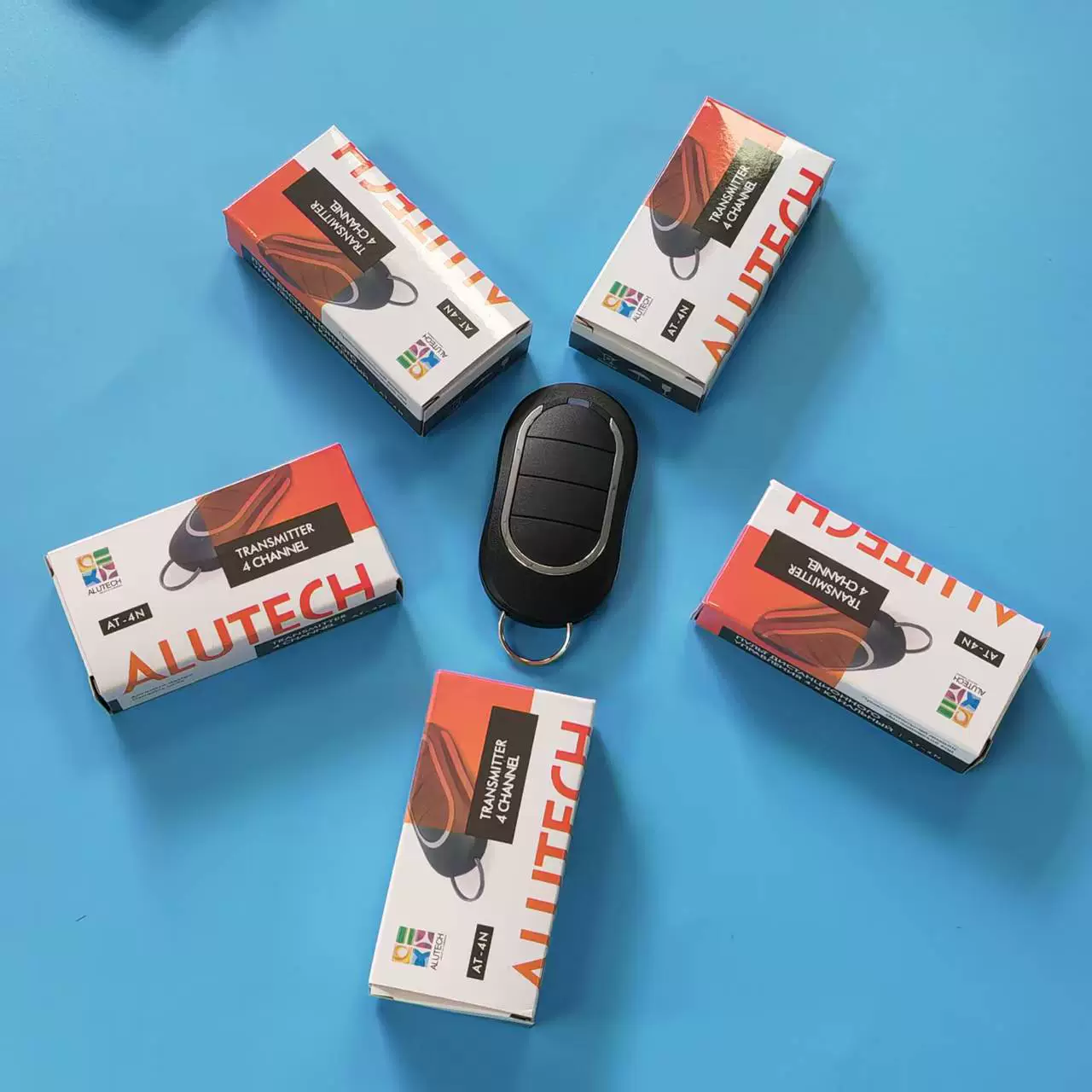 Пульт дистанционного управления для гаражных ворот Alutech AT-4N 433M, оригинальный, с функцией обучения кода, для трансграничной торговли.