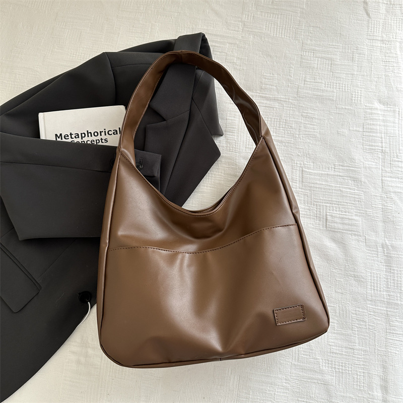 2024 nuevo estilo de moda extranjero estampado leopardo de gran capacidad bolsa de tote personalidad casual perezosa estilo de hombro bolso axilar