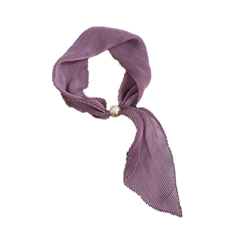 Pañuelo de seda largo pequeño con hebilla magnética de perlas, nuevo estilo femenino, camisa a juego de color sólido de todo fósforo, bufanda de cuello pequeña, bufanda de seda arrugada