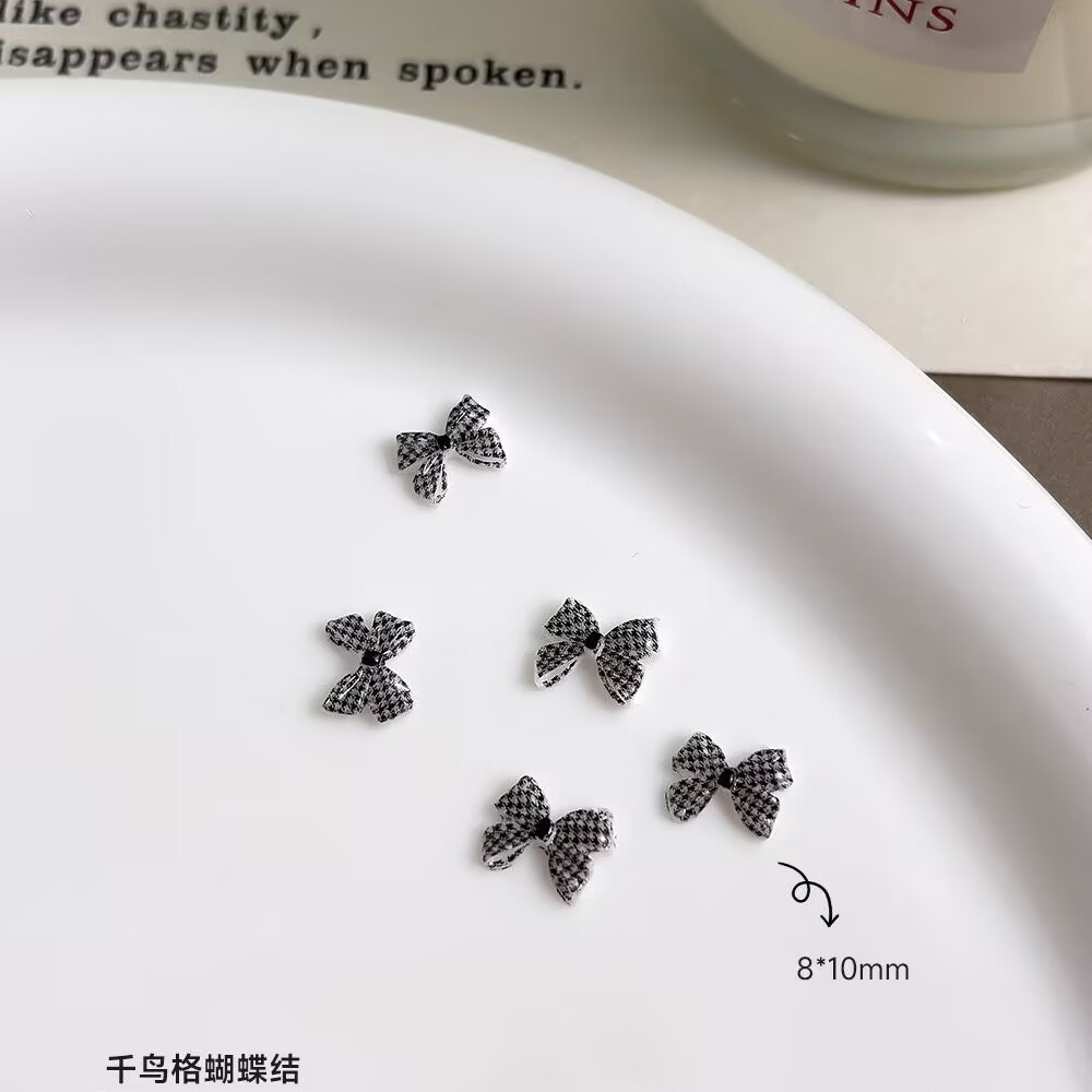 9 # 격자 무늬 폴카 도트 활