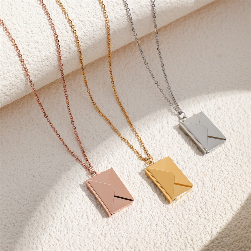 Dust extracted titanium steel stainless envelope necklace plated real gold, fashionable women's collarbone chain_voghion.com