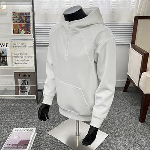 ����ɫ���A�������OӋ��С���l����Ůͬ����H���䌒������