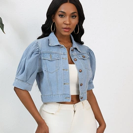 女士牛仔外套;半身裙