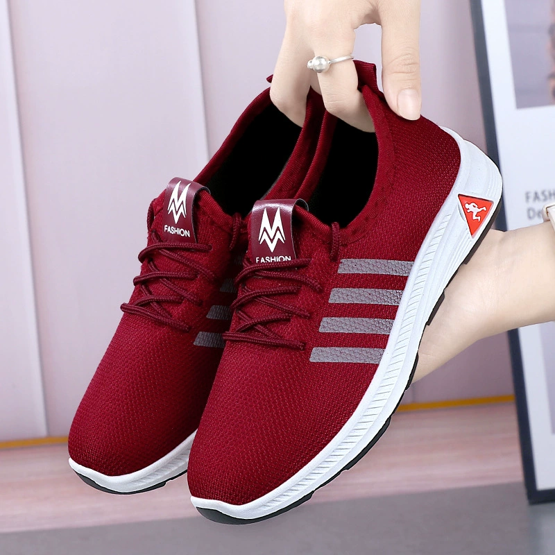 Подарки исключительно для старых пекинских тканевых туфель, повседневной обуви, прогулочной обуви для людей среднего и пожилого возраста, дышащей нескользящей обуви на мягкой подошве.