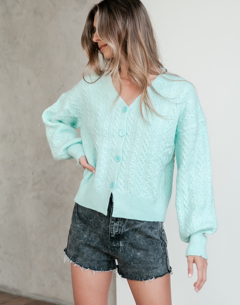 Twist Single-Breasted Long-Sleeved Knitted Cardigan NSSX73224