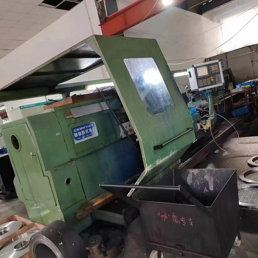 处理二手星火CKW61100x6米数控卧式车床导轨宽1.1米