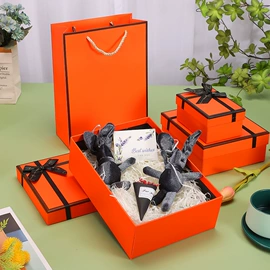 礼品盒;笔记本记事本