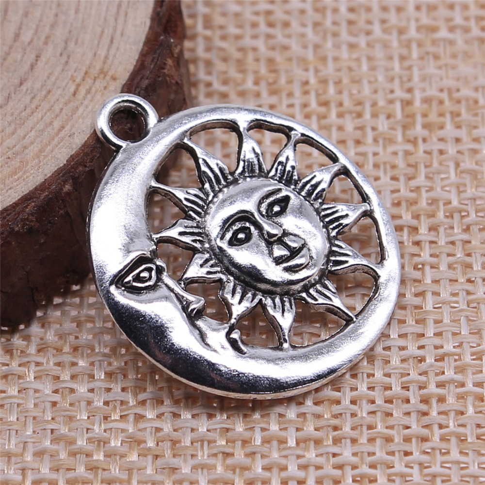 3g Weight Pendant Jewelry Making Type DIY Jewelry Accessories Classification 1 Piece Quantity Alloy Material Sun, Moon Pattern Plating Design Retro Style 1 Piece Alloy Sun Moon Pendant 无