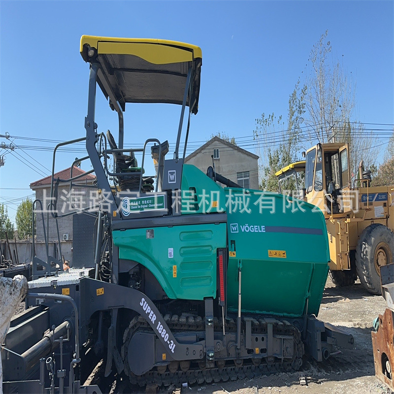 Export trade 福格勒1800-2 1880-3L 2100-2L 2100-3L摊铺机一手