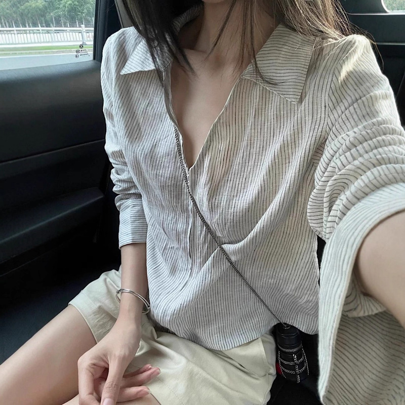 Striped V-Neck Shirt for Women 2025 Summer Light and Breathable Loose Lazy Sun Protection Shirt High-End Long-Sleeved Top