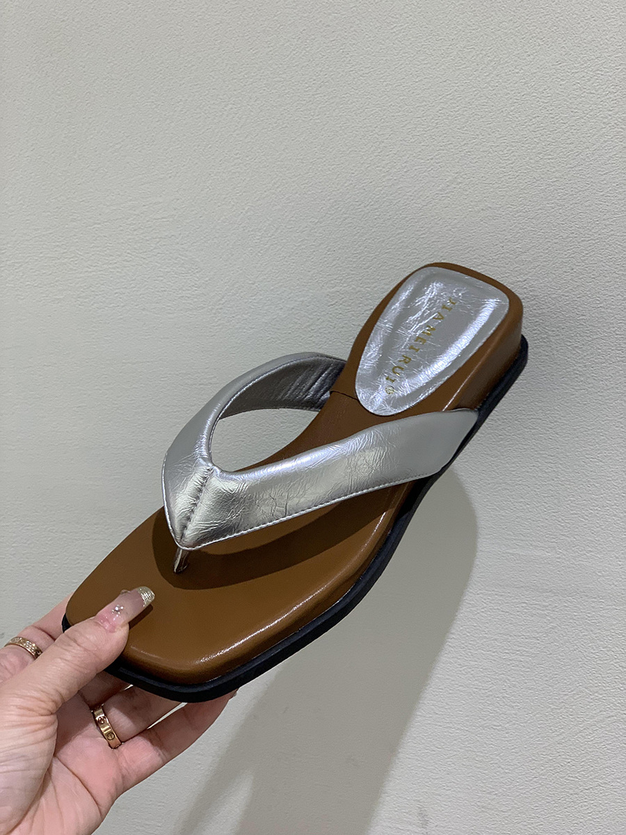 Zapatos retro de tacón alto de cuña, chanclas, chanclas, zapatos de hadas, sandalias francesas plateadas de verano 2025