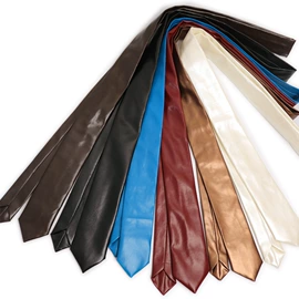 领带;领结/领花;口袋巾