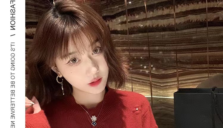 A new Japanese school-style, stylish and youthful knitted cardigan with a three-dimensional beaded floral sweater coat for women in the autumn of 2022 pic 27