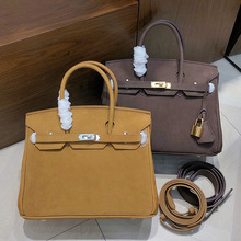 �羳�͹���Ƥ�K���BK����Ƥ������������r�Іμ�б����P��Ů��