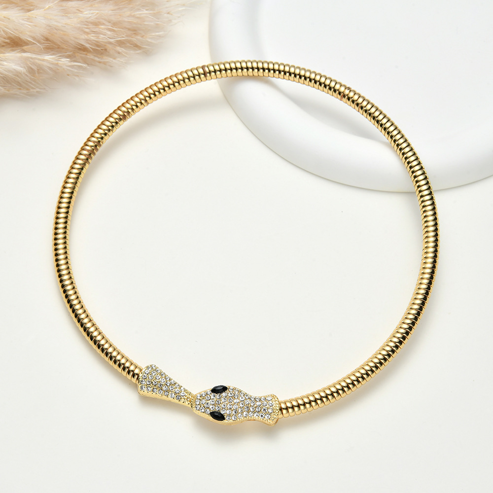 Einfacher Stil Glänzend Schlange Legierung Überzug Inlay Strasssteine Frau Armbänder Halskette display picture 4