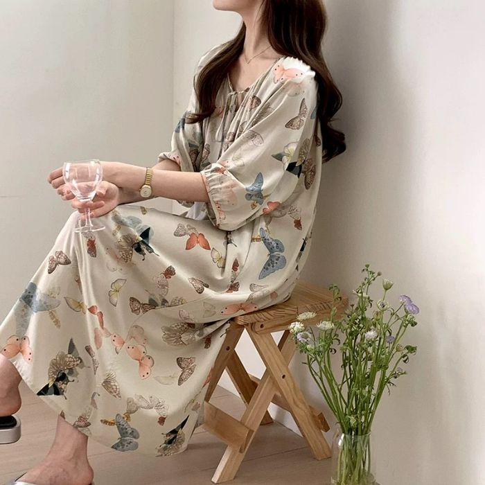 Venta al por mayor transfronteriza verano nuevo estilo mujer camisón de manga corta estilo jersey imitación seda de hielo tela cómoda, flexible y transpirable servicio a domicilio