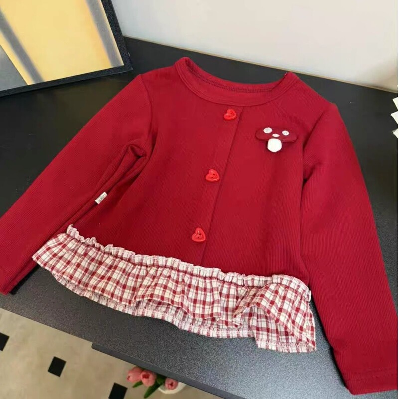 Spring and Autumn Girls' Long-Sleeve T-Shirt, Stylish Baby Children's Trendy Korean Version with Three-Dimensional Lettering and Lace, Red Base Shirt