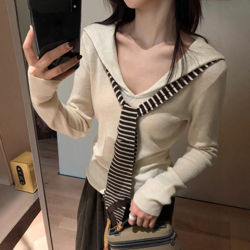 Korean Navy V-Neck Fake Two-Piece Stripesd Shawl Knitted Top for Women in Autumn and Winter Slimming Look Long-Sleeved Bottoming Shirt Korean Navy V-Neck Fake Two-Piece Stripesd Shawl Knitted Top for Women in Autumn and Winter Slimming Look Long-Sleeved Bottoming Shirt