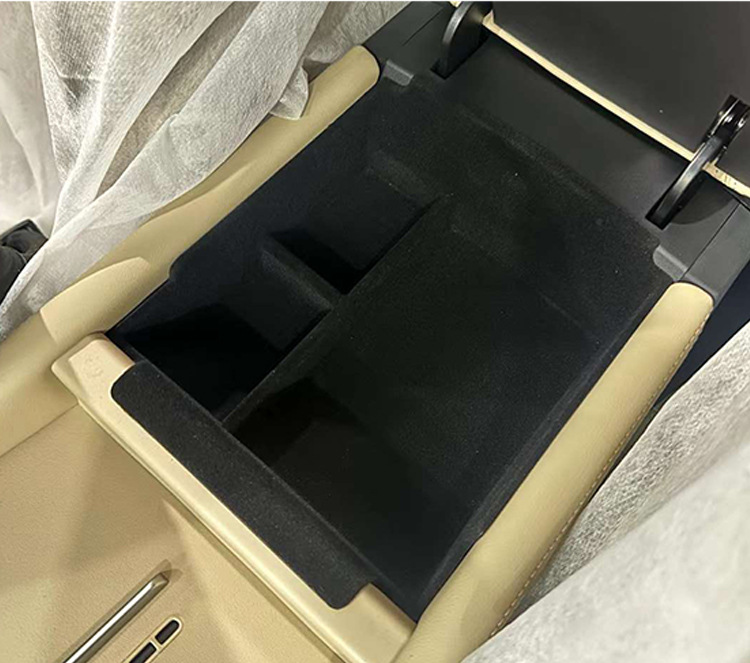 Suitable for 25 Geely Xingyue L Central Control Armrest Box Storage Box Monjaro Car Interior Storage Box Storage Box