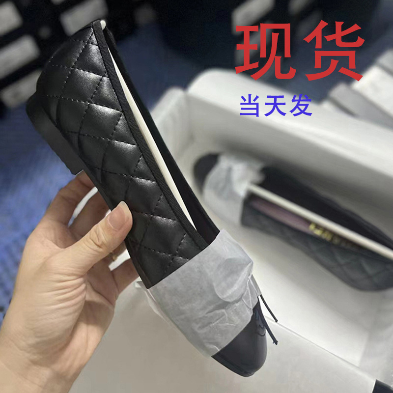 여성을위한 Xiaoxiangfeng 신발 2025 여름 새로운 색상 매칭 플랫 가죽 슈즈 라운드 발가락 보우 발레리나 신발 여성을위한