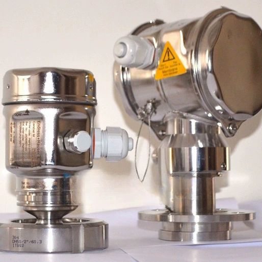 Счетчик-расходомер 10 Х80 передатчика давления Э + Х санитарный электромагнитный в запасе