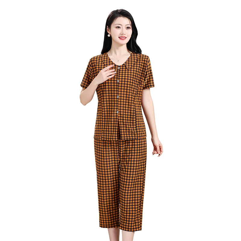 Женская одежда среднего и пожилого возраста, костюм для мамы, летняя клетчатая одежда с короткими рукавами, новая тонкая домашняя одежда, эластичные укороченные брюки, комплект из двух предметов