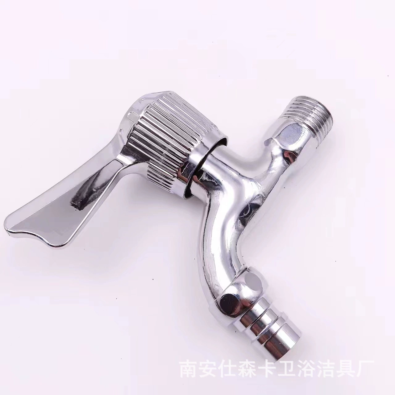[Фабричная оптовая продажа кран для стиральной машины, 4-разделённый кран, горизонтальная душ, одиночная холодная кран с короной ручка]