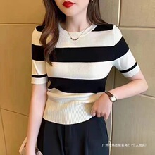 内搭外穿短款上衣女夏t恤女修身显瘦2025冰丝针织衫新款条纹短袖