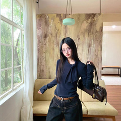 设计感蝴蝶结绑带长袖T恤上衣女2025秋冬新款修身显瘦内搭打底衫