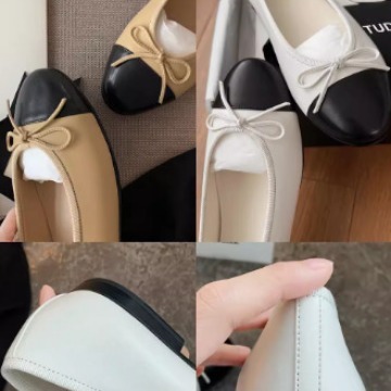 現物! ブドウのお母さんの同じタイプの蘇黎詩集のフランス式の小さい香りの風は色の蝶結びの小さい丸い頭の優雅なミルクの靴をつづり合わせます。|undefined