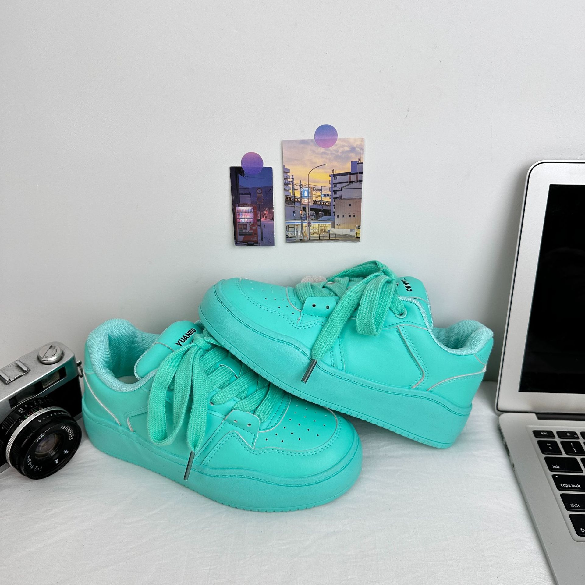 Far Wave 2025 Spring Student All-Match Shoes Tendencia Color sólido Estilo universitario Zapatos blancos Zapatos de lona coreanos para mujer