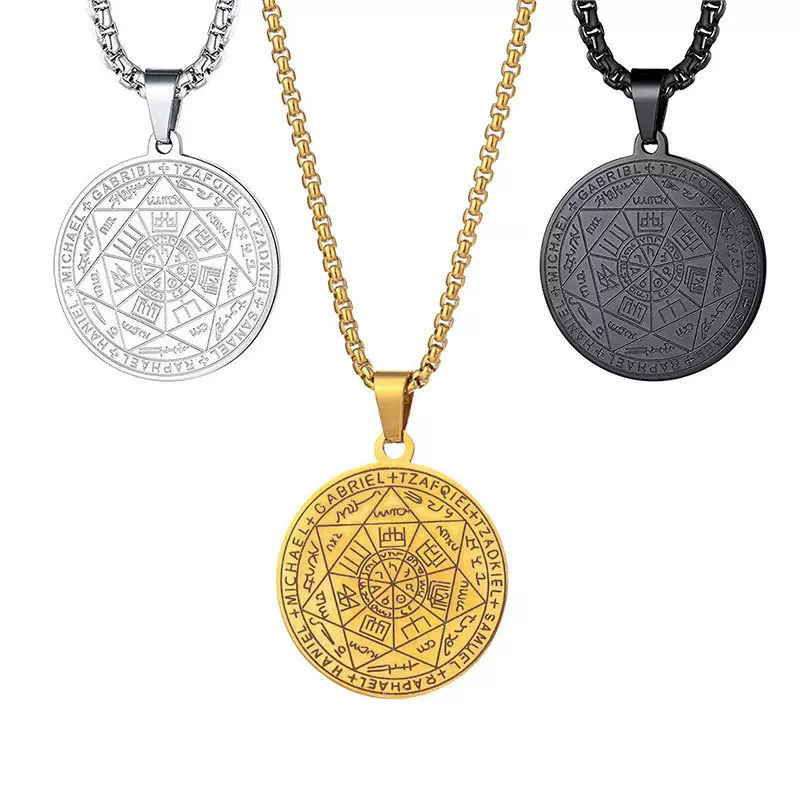 跨境欧美风钛钢个性吊坠项链菱格纹七大天使符文不锈钢圆形项饰品
