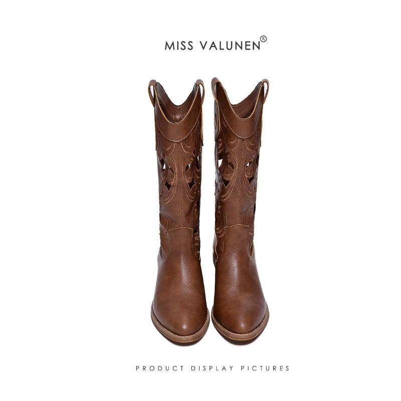 Summer denim retro high boots, with embroidery