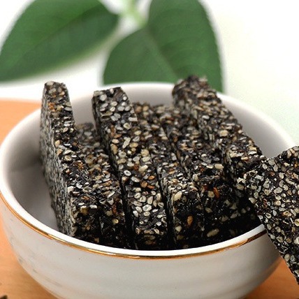 Black sesame seed traditional handmade black sesame candy cracker thin cake pregnant snacks no caramel pastry peanut sesame candy cut